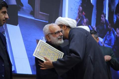 برگزاری اختتامیه طرح ملی «حدیث زندگی» با حضور رئیس کمیته امداد در مشهد مقدس 1405/4/31