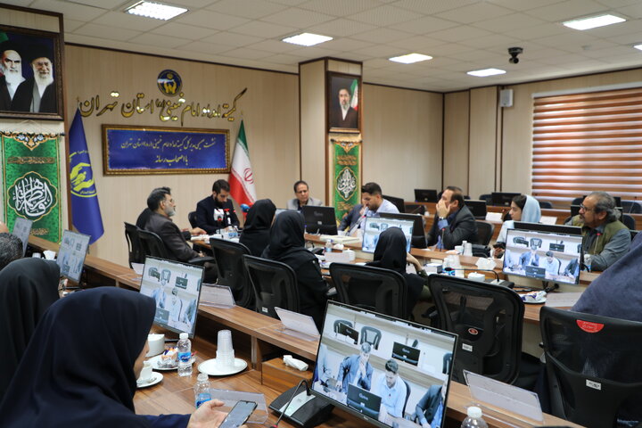 نشست خبری