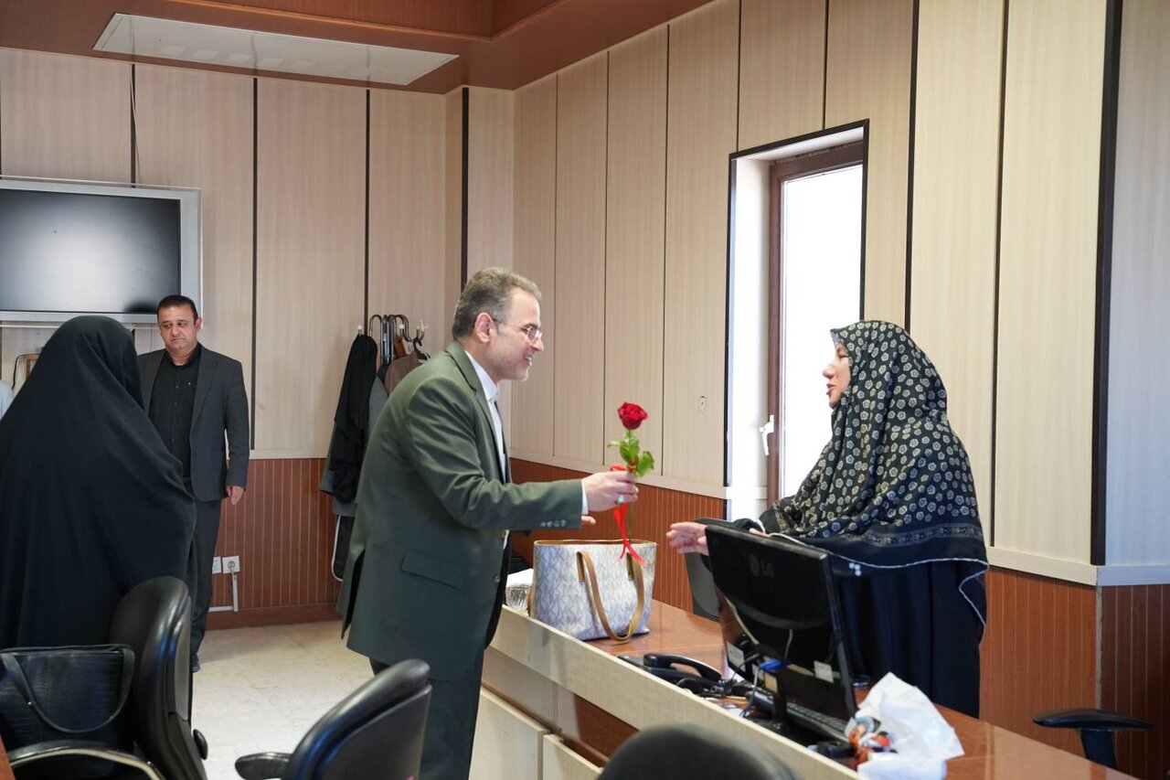 گزارش تصویری دیدارهای مدیرکل با جمعی از اهالی رسانه به مناسبت روز خبرنگار