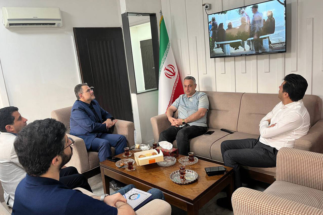 گزارش تصویری دیدارهای مدیرکل با جمعی از اهالی رسانه به مناسبت روز خبرنگار