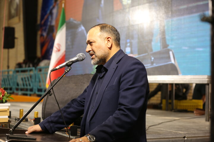 نخستین دوره مسابقات کشوری المپیاد «ایران قهرمان» در رشته فوتسال پسران، تحت حمایت کمیته امداد امام خمینی (ره)، با میزبانی استان سمنان