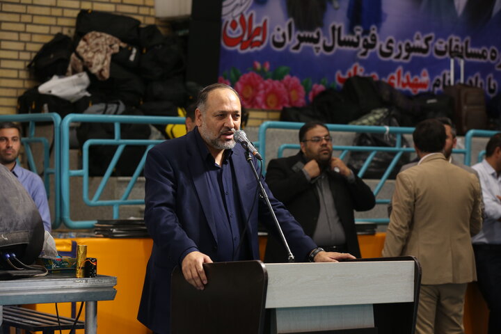 نخستین دوره مسابقات کشوری المپیاد «ایران قهرمان» در رشته فوتسال پسران، تحت حمایت کمیته امداد امام خمینی (ره)، با میزبانی استان سمنان