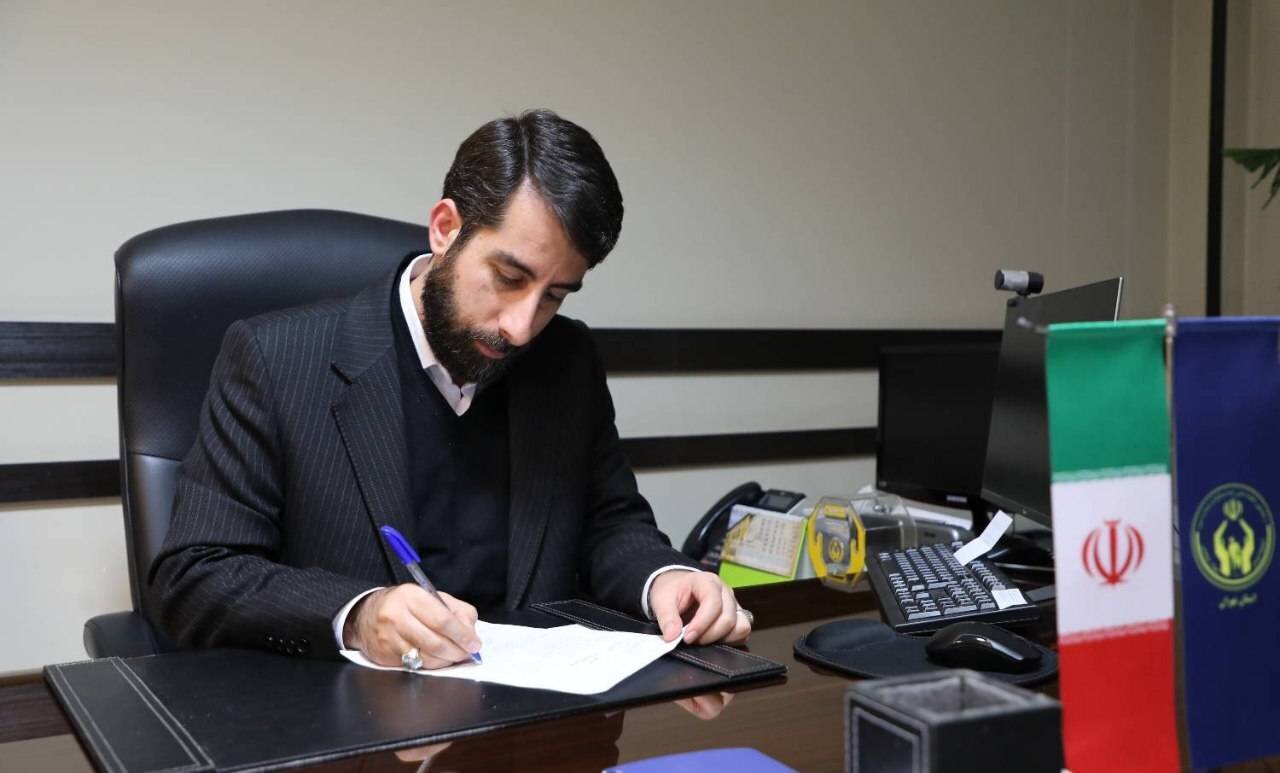 پیام تبریک مدیرکل کمیته امداد استان تهران به مناسبت هفته دولت و روز کارمند
