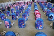 اهدای ۲۱ هزار بسته لوازم‌التحریر به دانش‌آموزان تحت حمایت در آذربایجان شرقی