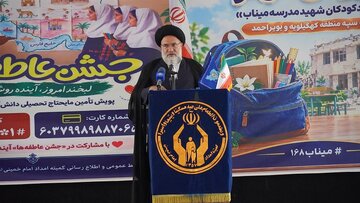 تأکید امام جمعه یاسوج بر تداوم حمایت از دانش‌آموزان نیازمند