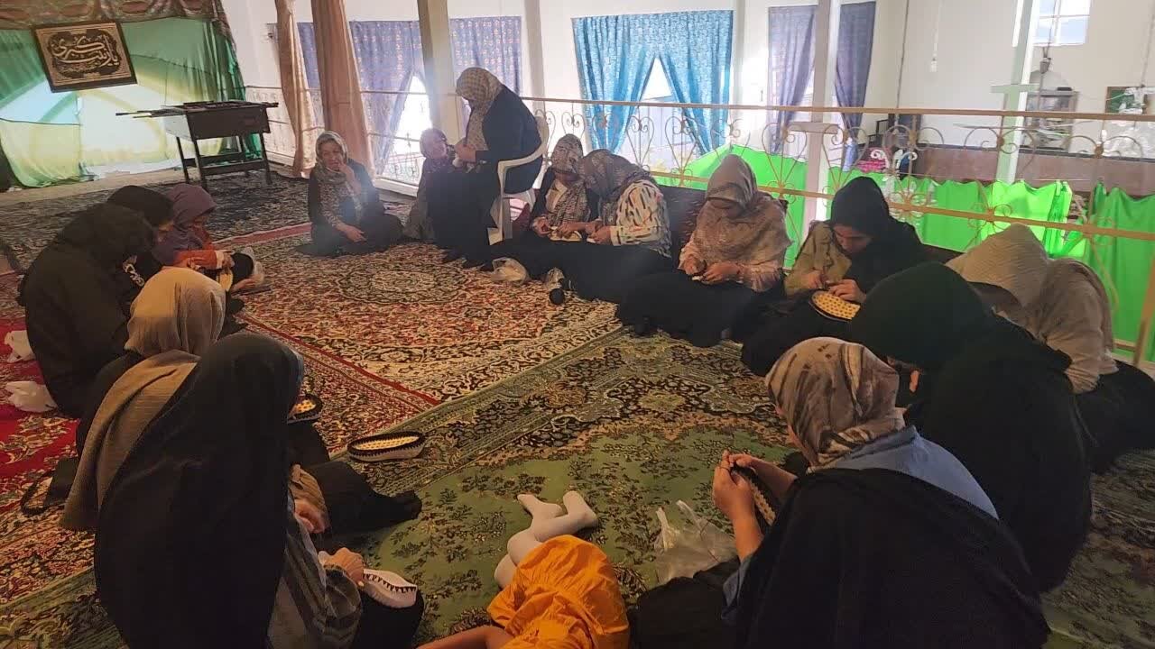 کارگاه گلیم بافی نجمه باف