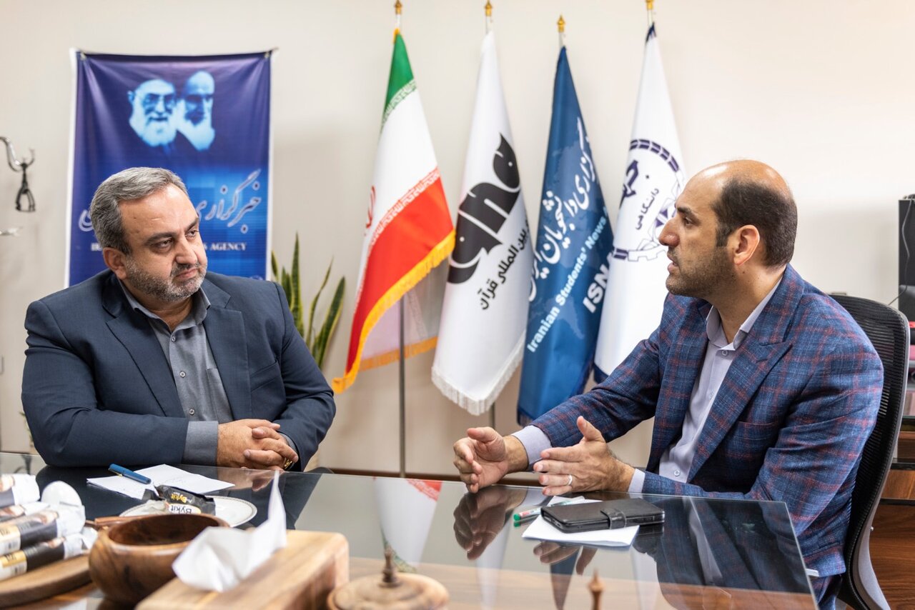 دیدار مدیرکل کمیته امداد البرز با رئیس جهاد دانشگاهی استان