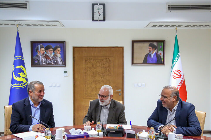 رئیس کمیته امداد با استاندار خراسان جنوبی و اعضای مجمع نمایندگان استان