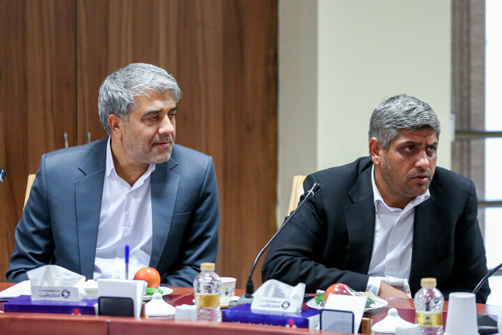 رئیس کمیته امداد با استاندار خراسان جنوبی و اعضای مجمع نمایندگان استان