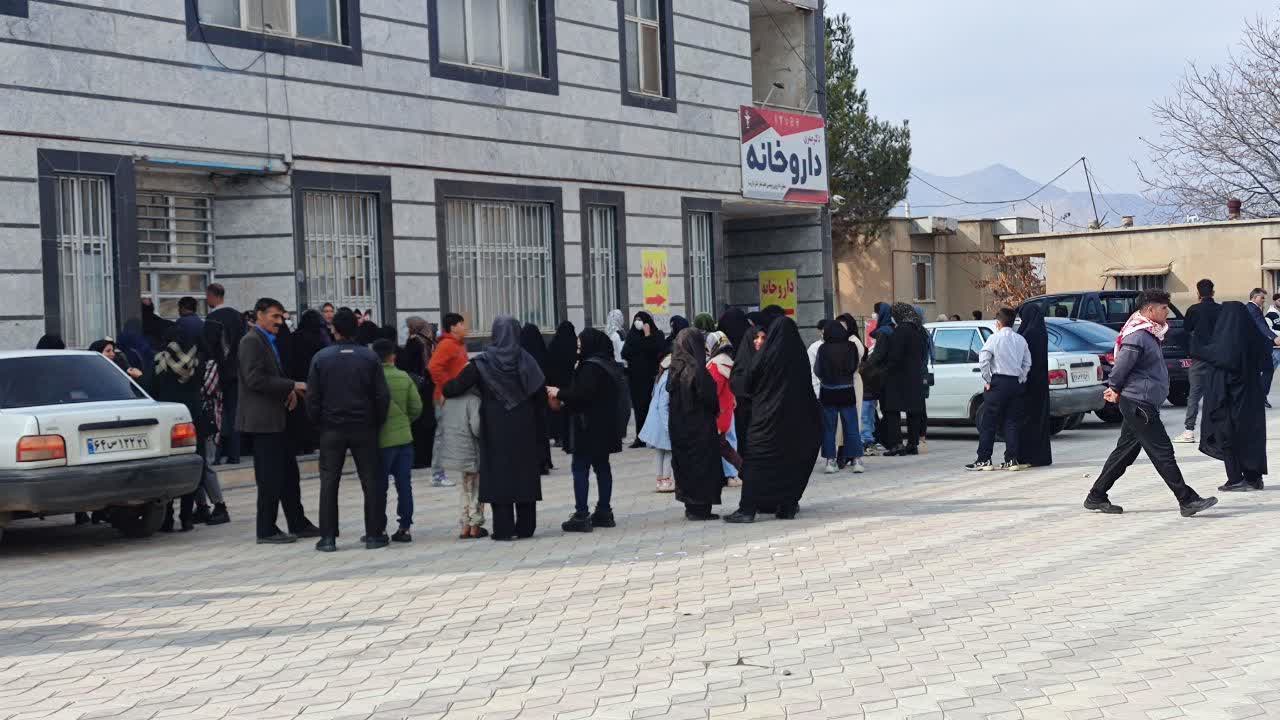 ارائه خدمات تخصصی چشم‌پزشکی و دندانپزشکی در اردوی جهادی بیرانشهر