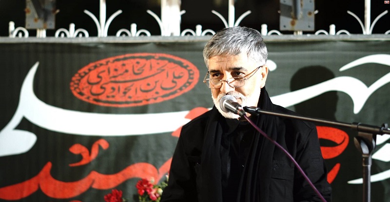 بصیرت را از ما بگیرند، گام اول پیروزی دشمن برداشته شده است