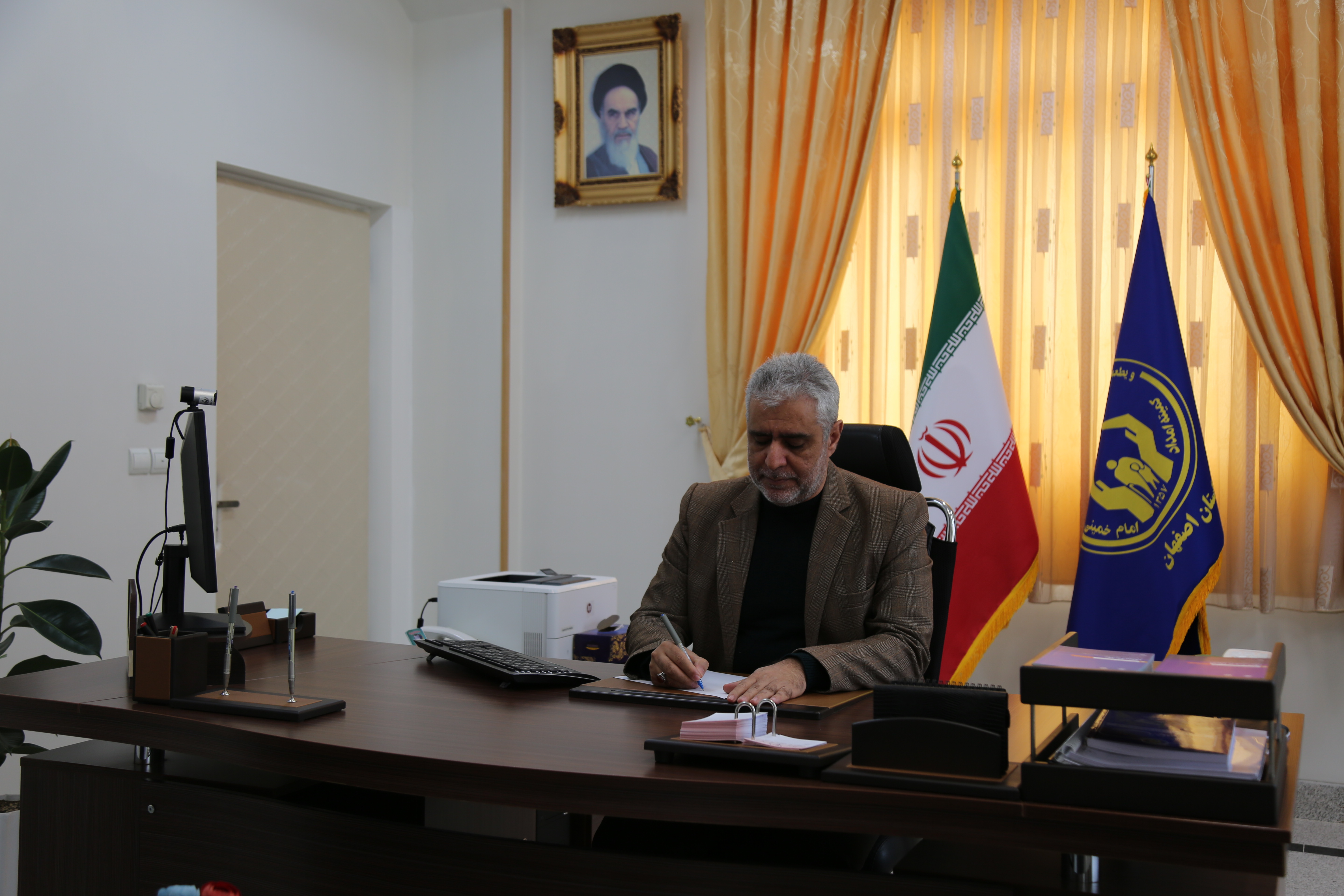 توانمندی و روحیه جهادی جامعه کارگری نقش حیاتی در تحقق شعار سال ایفا می کند