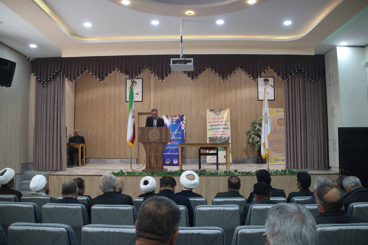 زکات محل گره گشایی از نیازمندان است