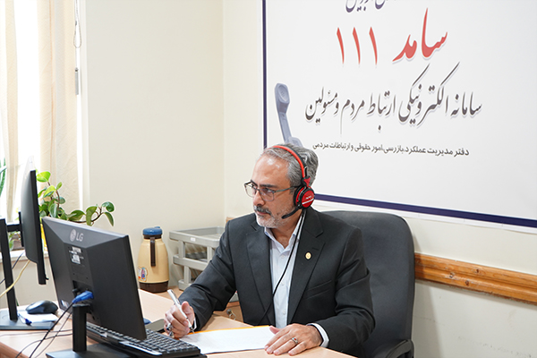 پاسخگویی مدیرکل کمیته امداد اردبیل به مطالبات مردمی در سامانه «سامد»
