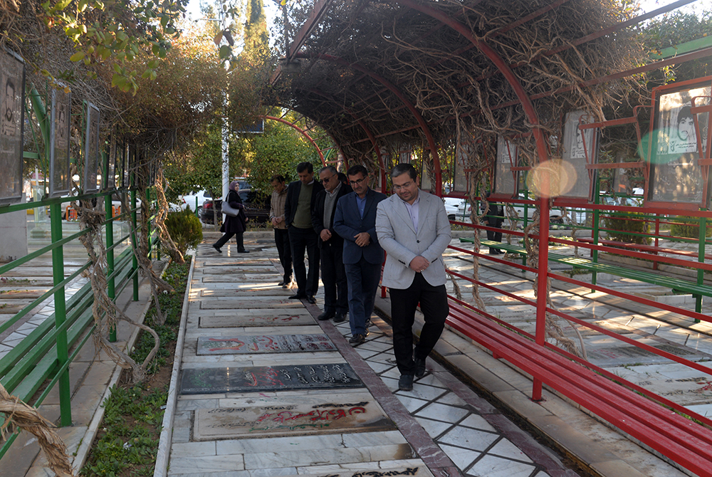 تصویری از کمیته امداد امام خمینی