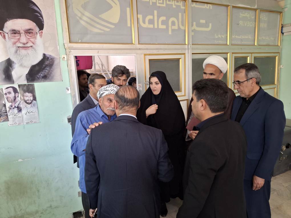 بازدید رئیس مجمع نمایندگان استان ایلام از اداره کمیته امداد دهلران