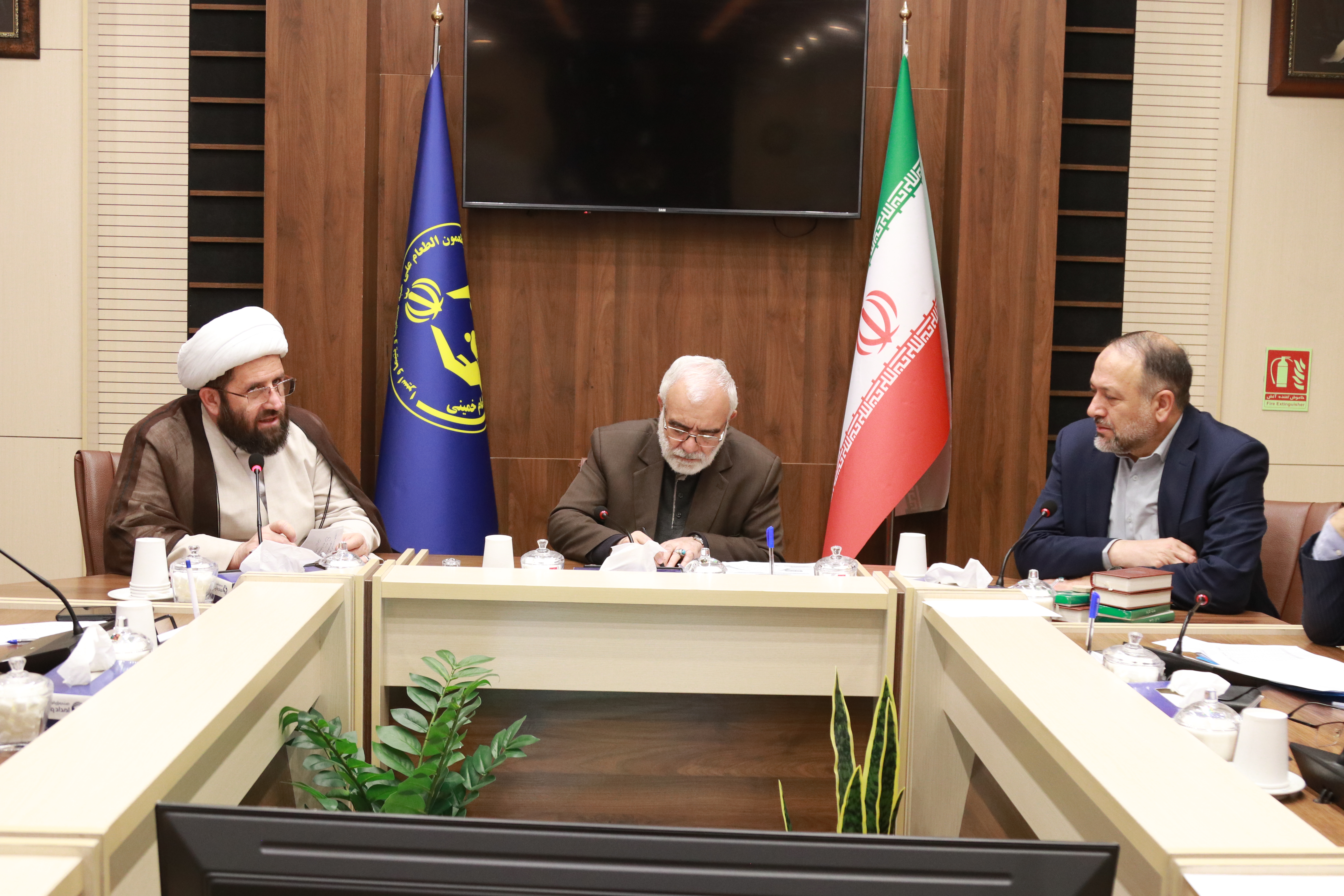 برگزاری پنجمین مرحله پویش ملی «ایران همدل» با محوریت مساجد و نماز جمعه