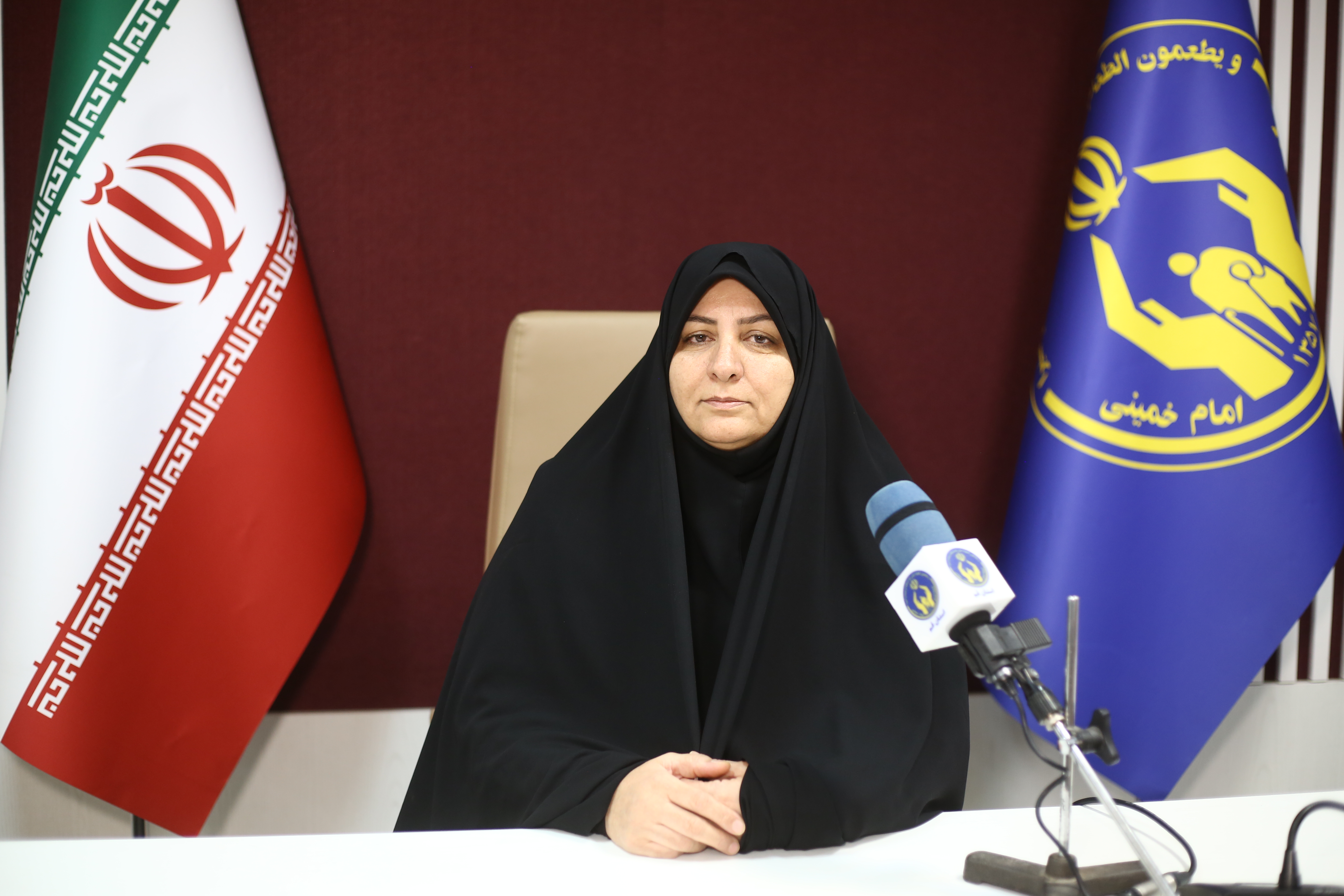 ۷۰۰ میلیون تومان به خانوادۀ زندانیان در قم کمک شد
