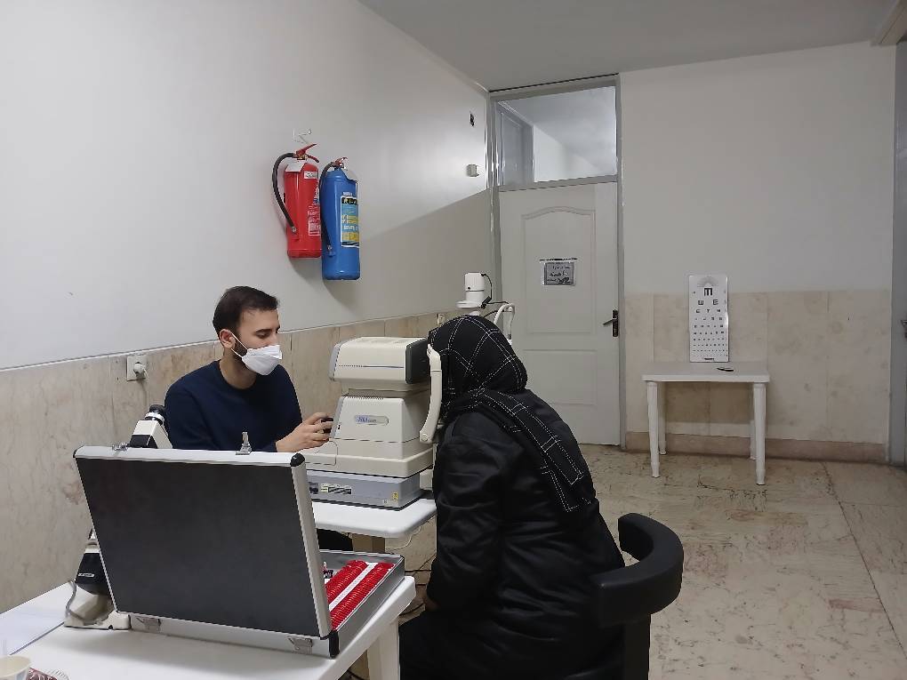 ارائه خدمات درمانی به مددجویان قرچک  و حسن آباد توسط گروه های جهادی