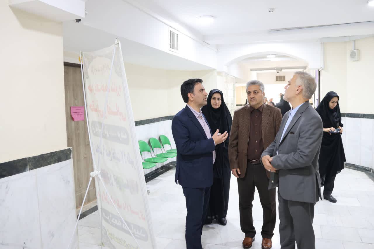 بازدید فرماندار بهارستان از اداره کمیته امداد بوستان