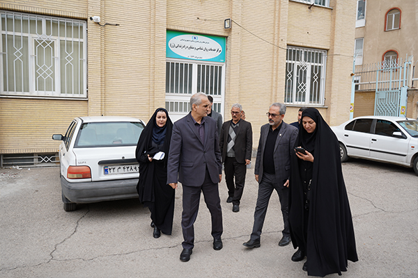 بازدید معاون سیاسی، امنیتی و اجتماعی استانداری اردبیل از «کلینیک رز»