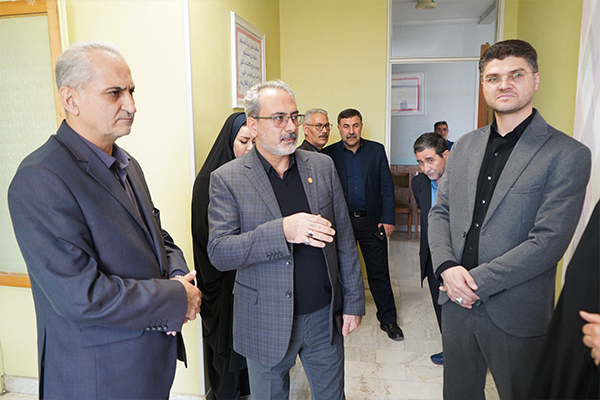 بازدید معاون سیاسی، امنیتی و اجتماعی استانداری اردبیل از «کلینیک رز»